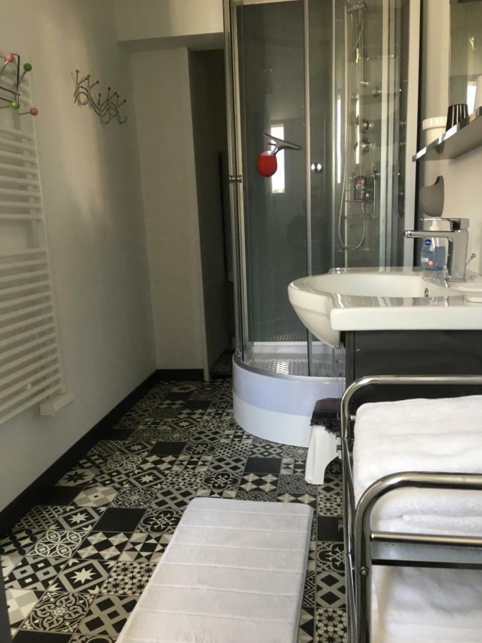 Le Clemenceau Apartment Péronne Екстериор снимка